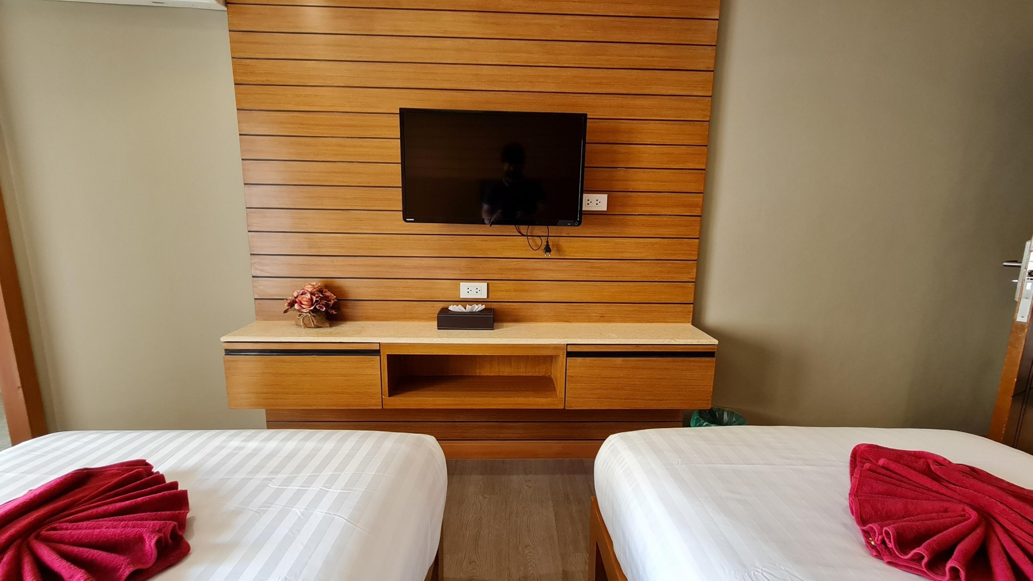 Room Actually Karon Exterior photo