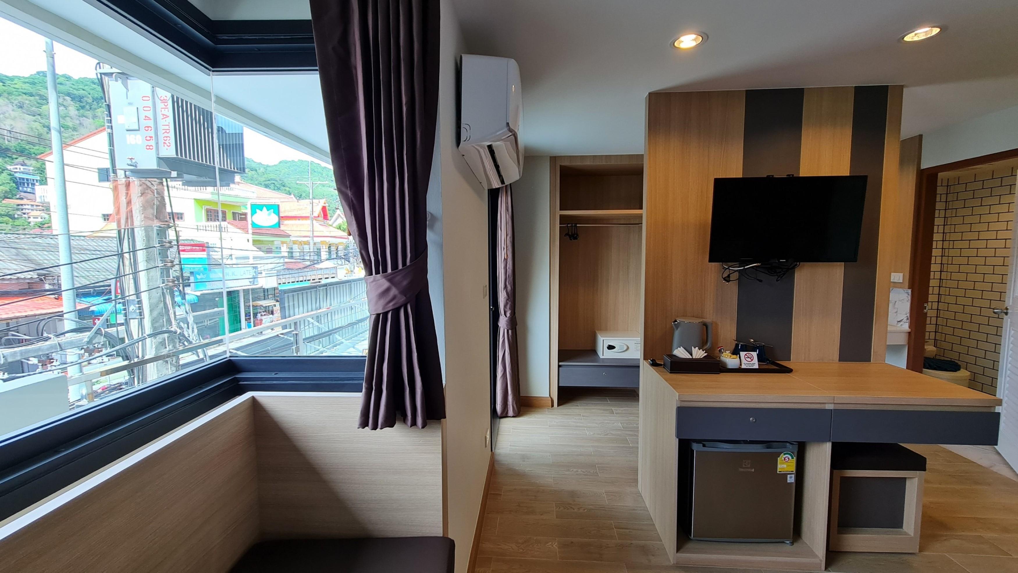 Room Actually Karon Exterior photo
