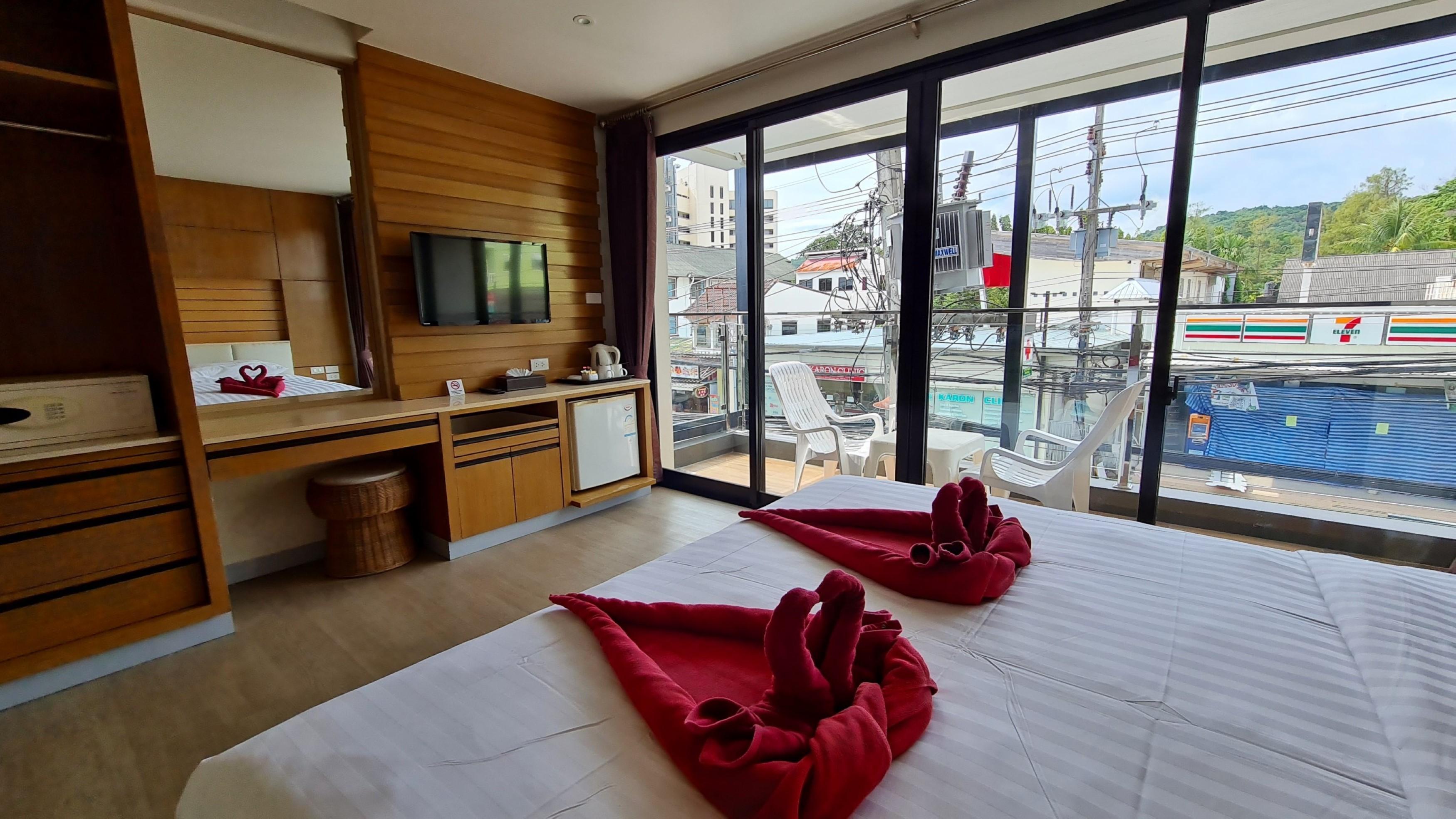 Room Actually Karon Exterior photo