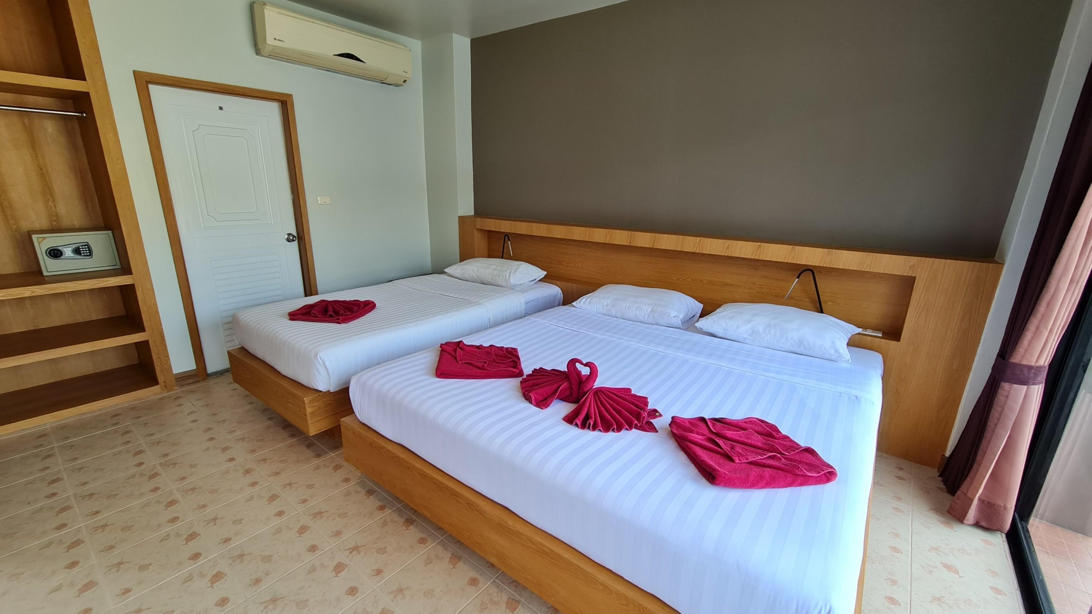 Room Actually Karon Exterior photo