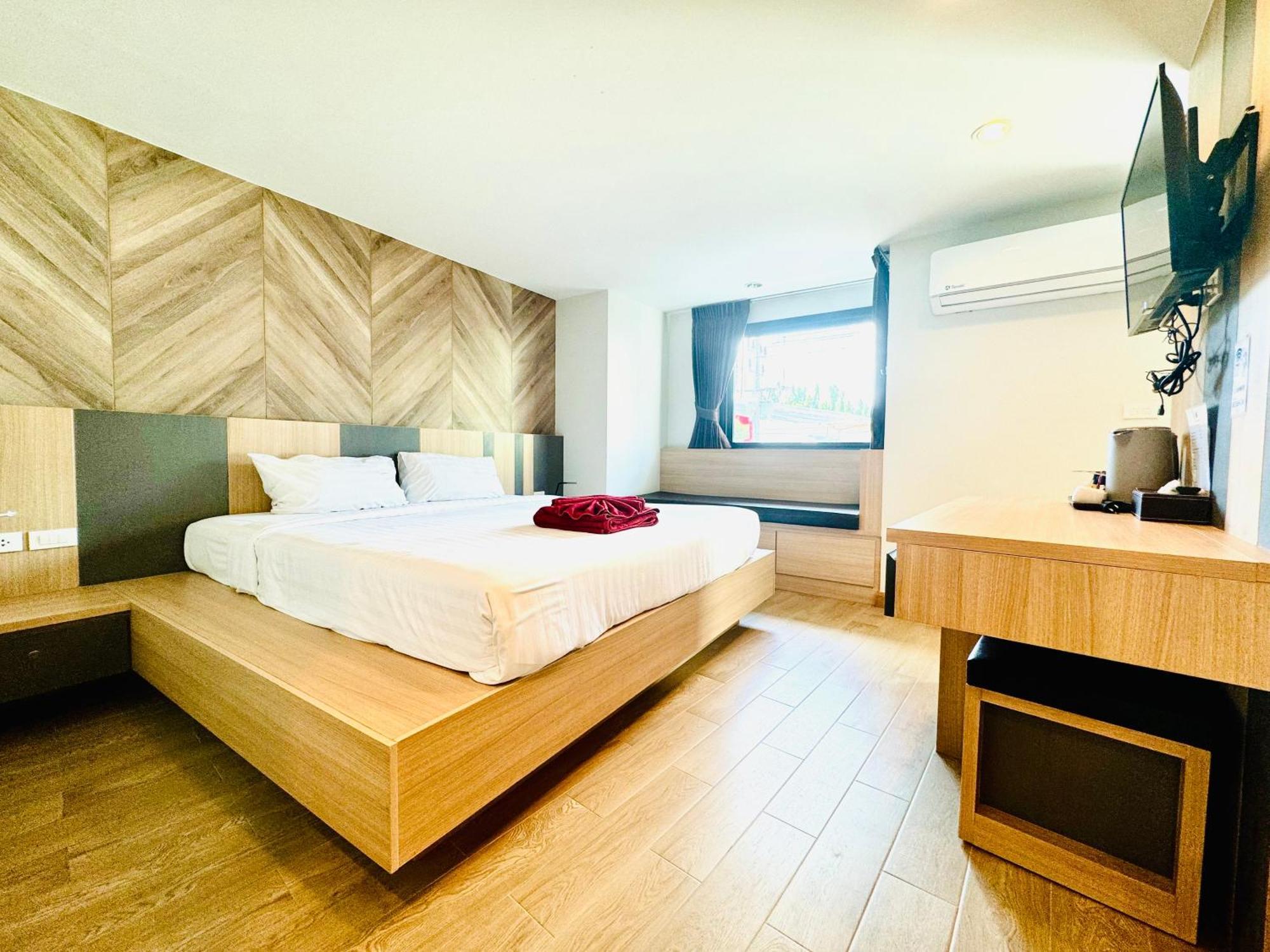 Room Actually Karon Exterior photo